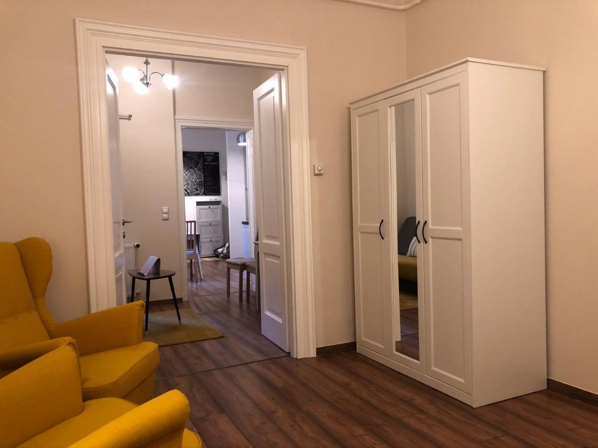 Modern Comfort In Historical Budapest Extérieur photo